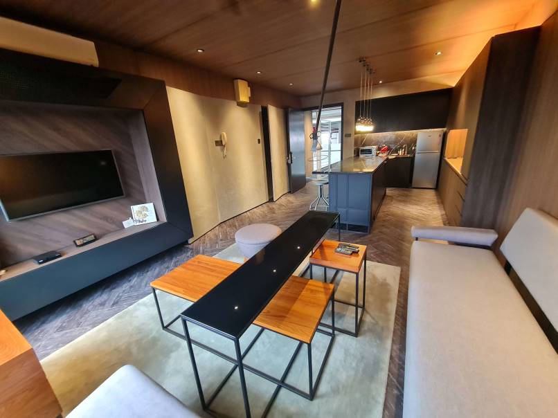 You One Condo 650sf  ...