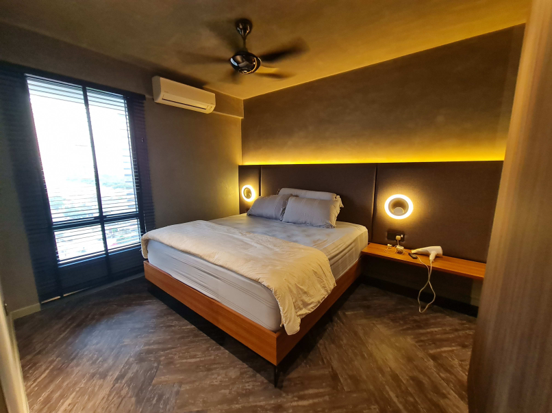 You One Condo 650sf Fully Reno Furnished 2parkin - photo 3