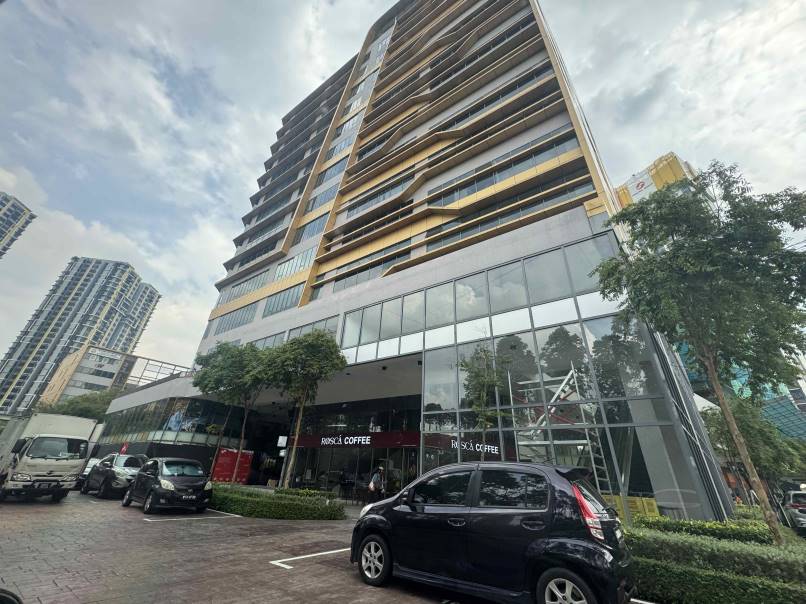 2 Rio Bandar Puteri Shop 2112sf Corner with Mezzan - photo 6