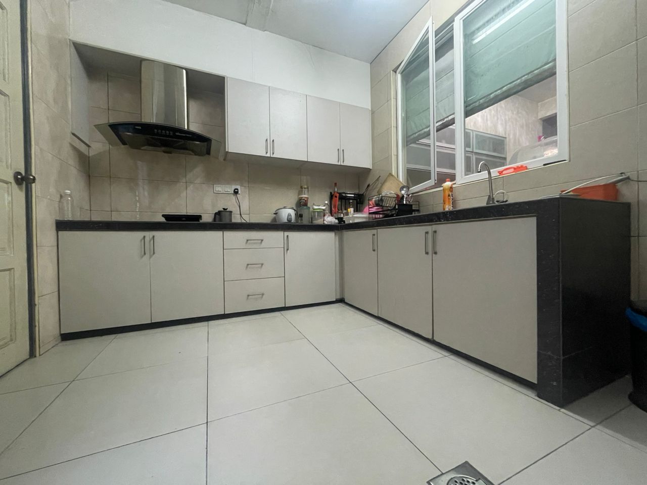 Puchong Prima 2-Sty House 20x70sf Kitchen Full Ext - photo 7