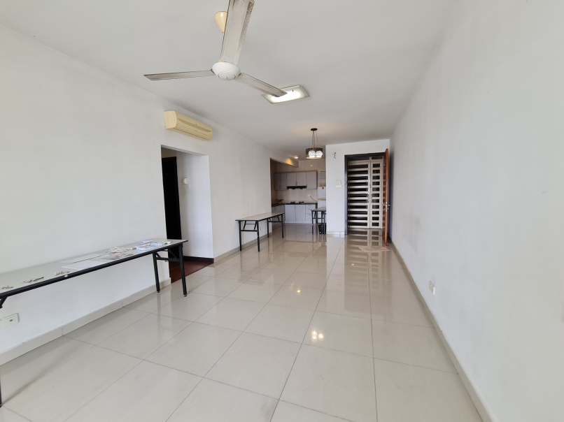 Zen Residence Condo  ...