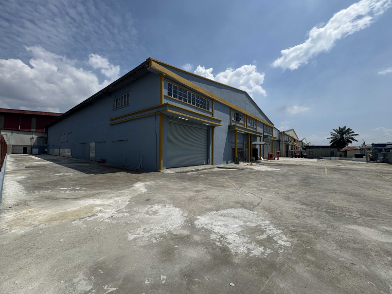 Klang Two Unit Semi- ...