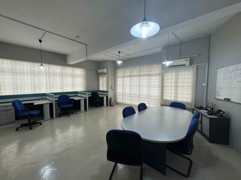 Subang Usj 9 Taipan 1st Floor Office 1750sf End Lo - photo 2