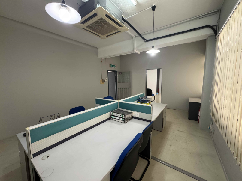 Subang Usj 9 Taipan 1st Floor Office 1750sf End Lo - photo 4