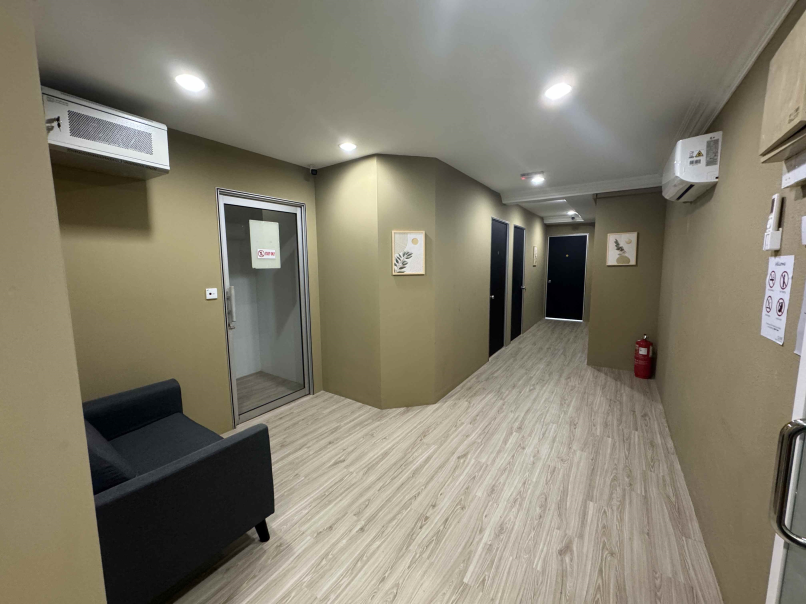 Puchong Jaya 2nd Floor Office Rooms 195sf New Furn - photo 3