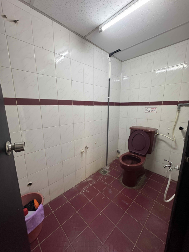 Puchong Jaya 2nd Floor Office Rooms 195sf New Furn - photo 11