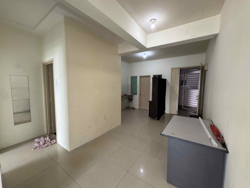 The Heron Condo 527sf 1room 1bath Partly Furnish B - photo 3