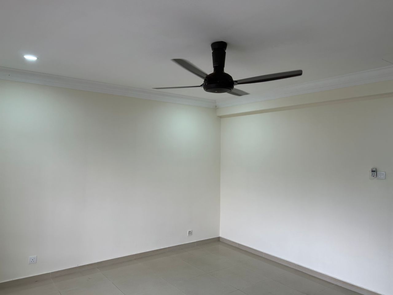 Taman Saujana Puchong 2 Storey House 22x75sf 4room - photo 9