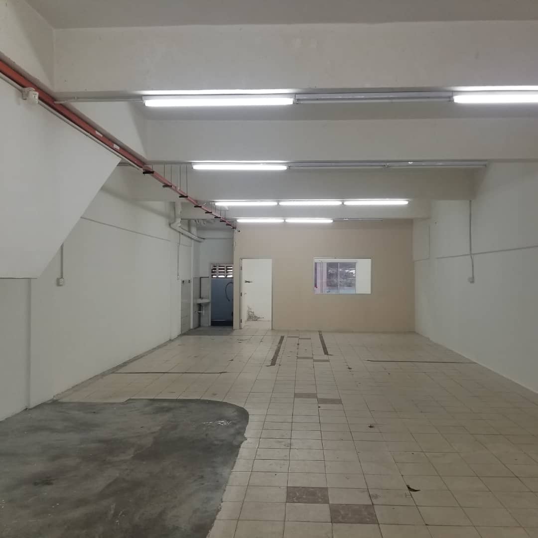 Ground Floor Shop 20x70sf Reno Sri Desa Entreprene - photo 3