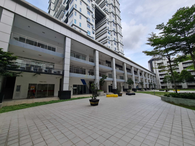 Skypod Square 766sf 1st Floor wife Lift Shop Offic - photo 4