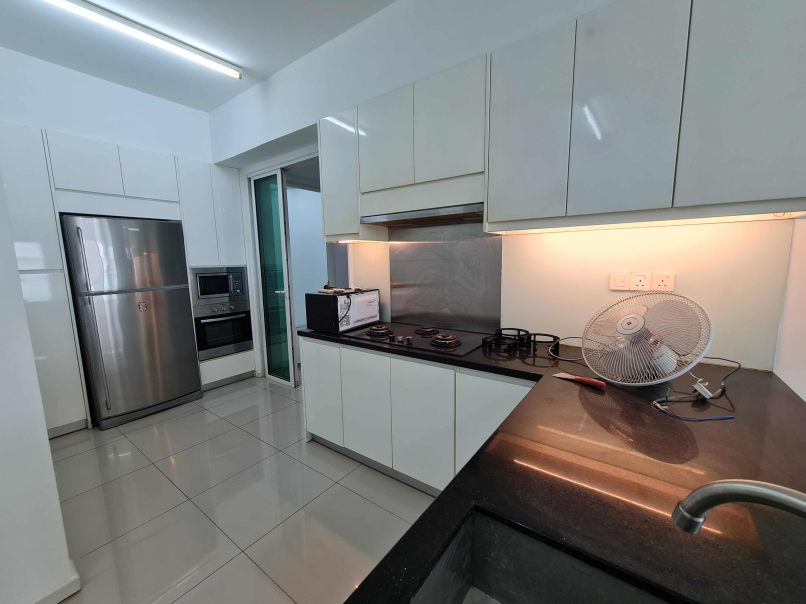 Setapak 288 Residency Freehold 1408sf 4room 3bath - photo 3