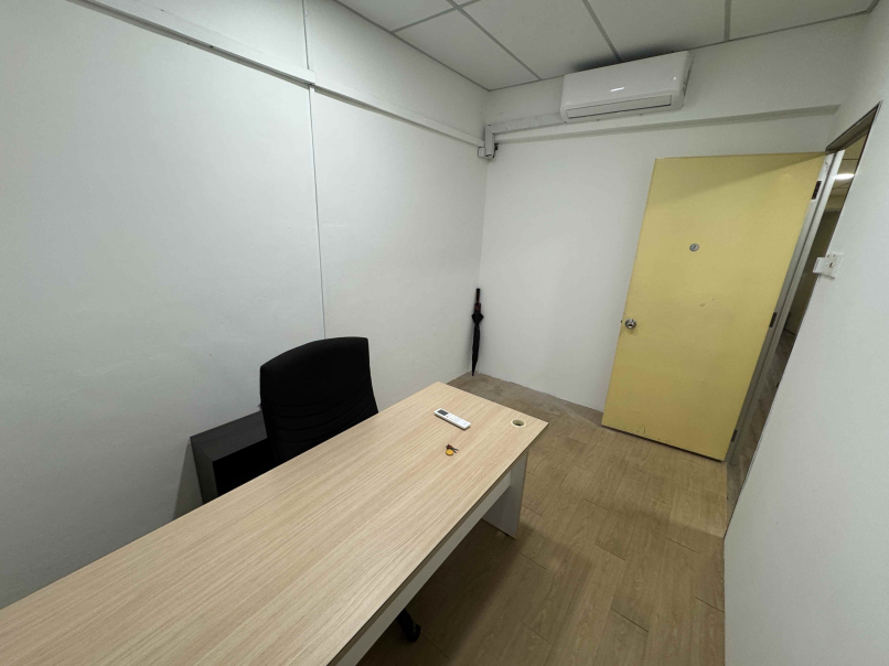Puchong Jaya 1st Floor Office Rooms 195sf  For Ren - photo 4