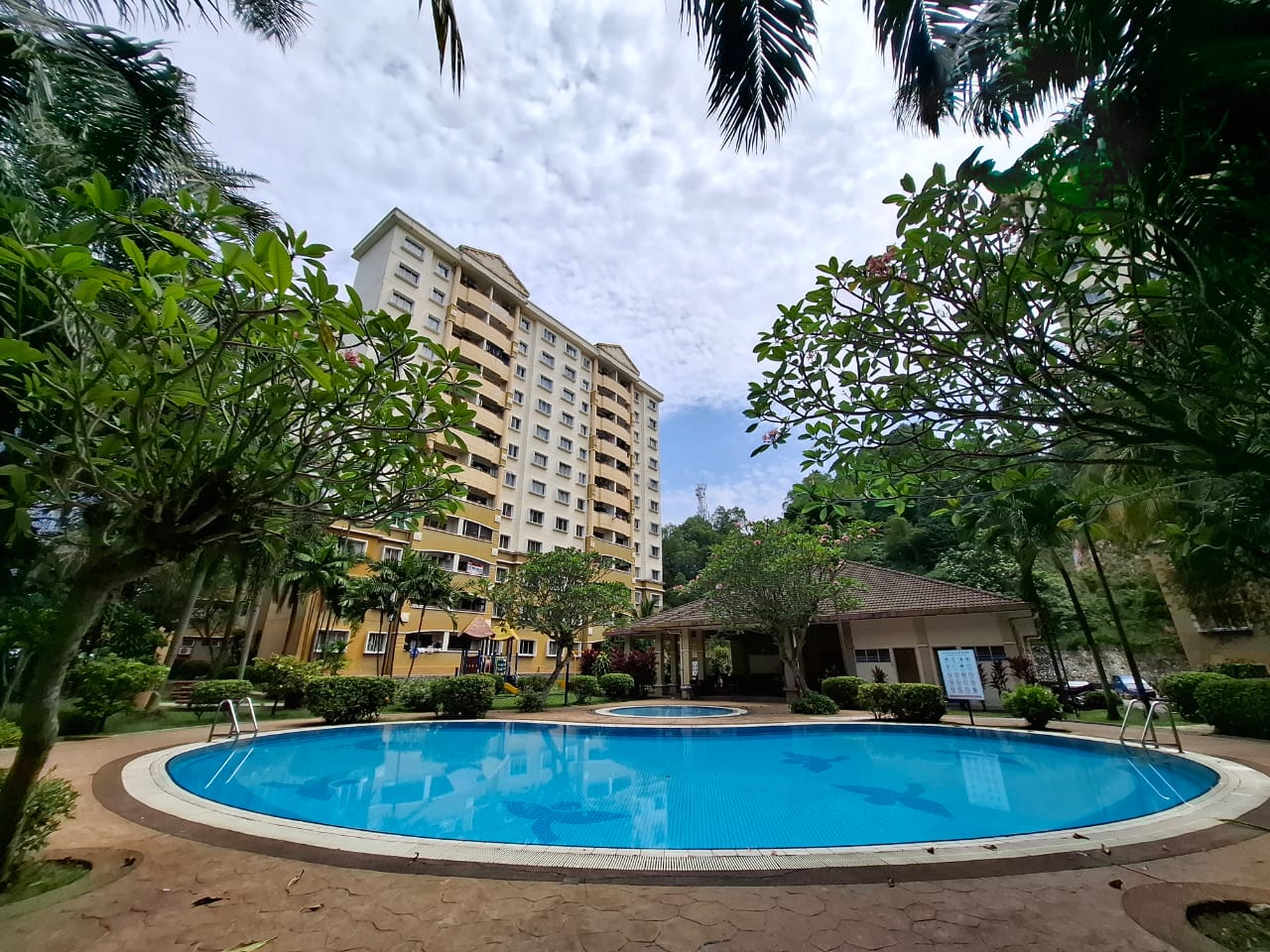 Saraka Apartment Freehold 900sf 3room High Floor P - photo 6