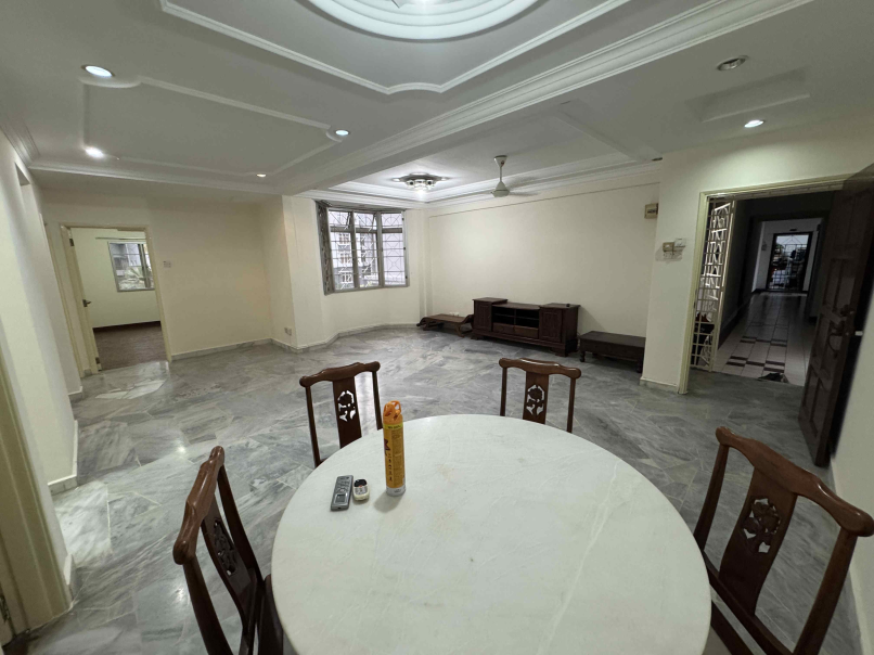Subang Court Apt 1076sf 3rrom 1parking Reno Furnis - photo 3