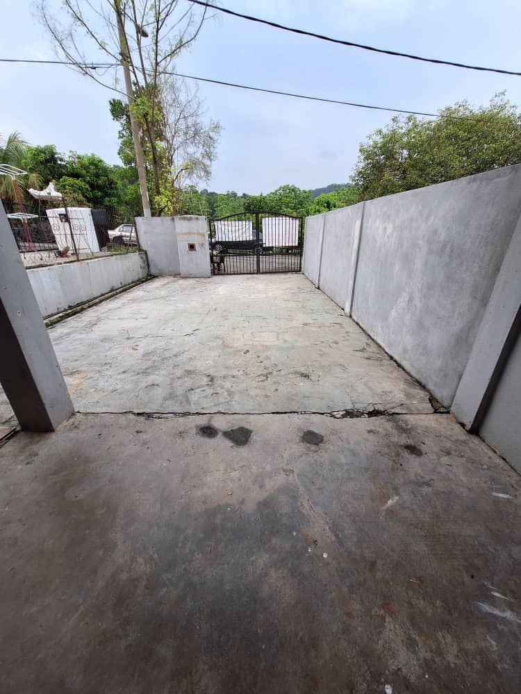 Taman Saujana Puchong 2 Storey House 18x65sf 4room - photo 9