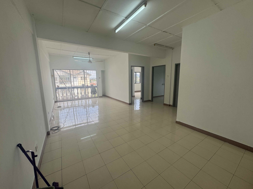Cheras Perdana Apartment Block E 870sf 3room 1 Cov - photo 2