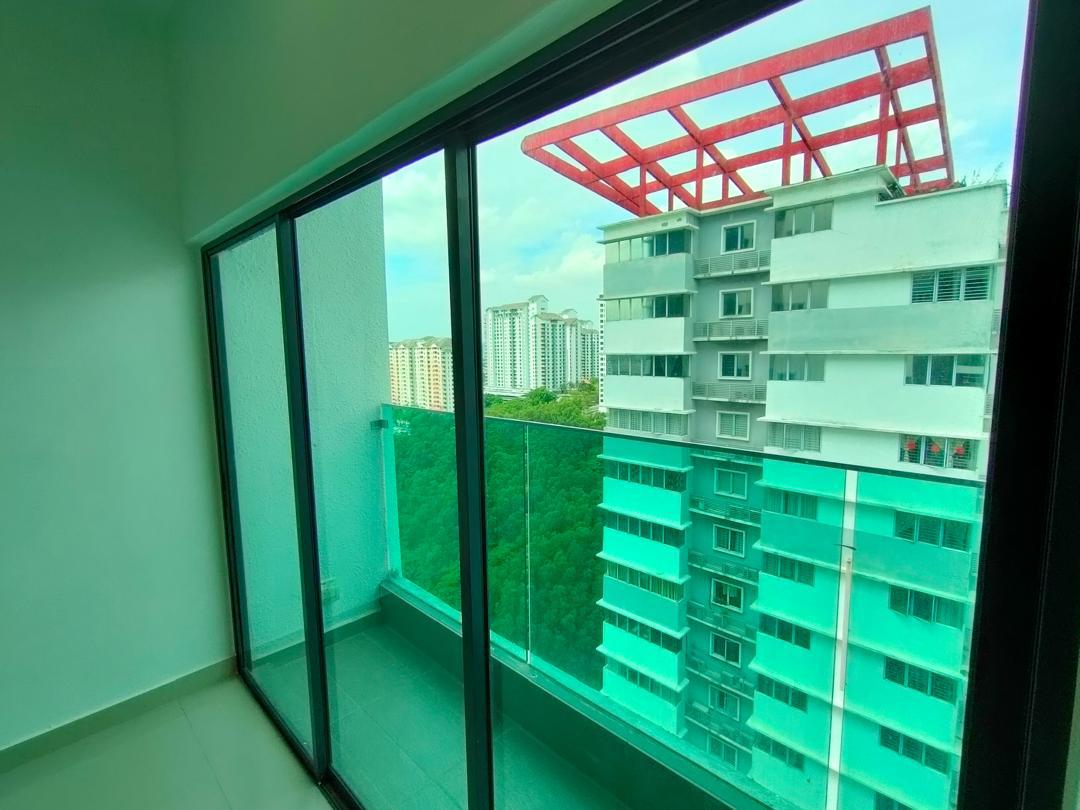 Twin Residences 871sf 3room 2car Basic 7 Years Pro - photo 3