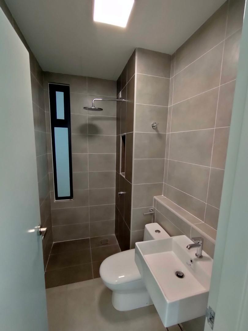 Twin Residences 871sf 3room 2car Basic 7 Years Pro - photo 8