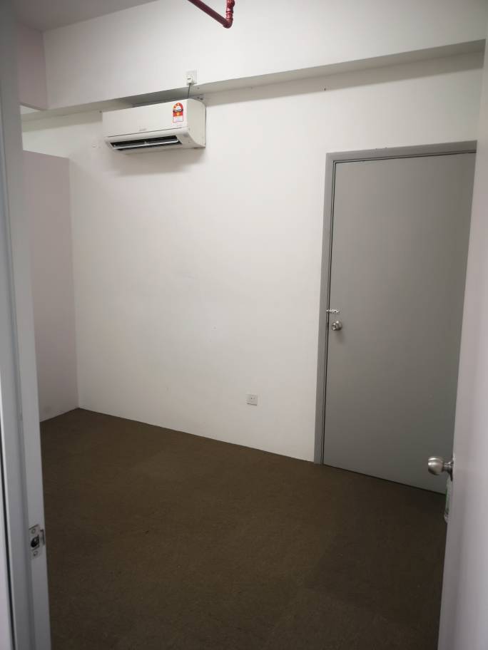 8trium Office Tower 2 760sf Corner Tenanted Now Ba - photo 8