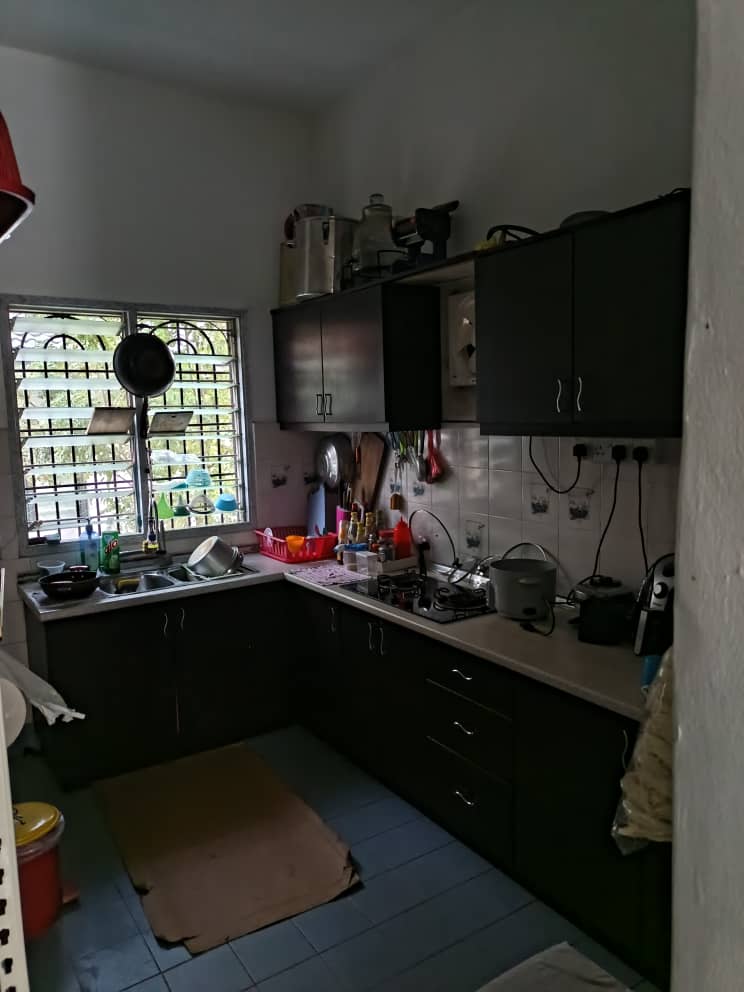 Puchong Jaya 2Sty House End Lot with Triangle Land - photo 3