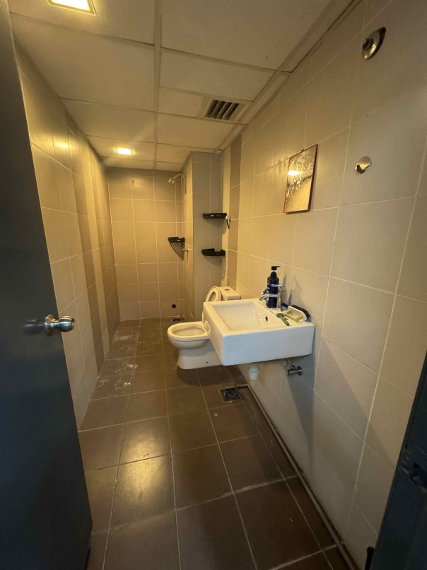 Puchong Prima Bizwalk Office 820 Renovated with li - photo 8
