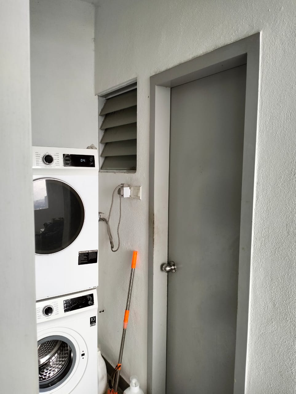 Kiara Residence 2 Condo Leasehold 1561sf 3 Room 3 - photo 7