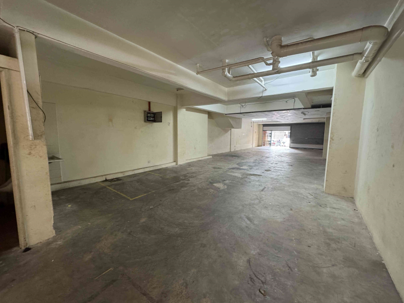 Ground Floor Shop 1400sf Basic Taman Universiti In - photo 3