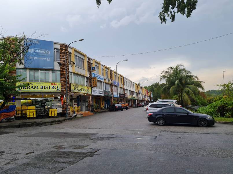 Bukit Puchong First Floor Shop 20x70sf Reno Facing - photo 13