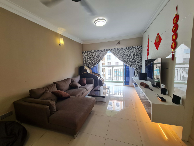 Sri Jati 2 Condo 1212sf Corner Partly Furnish Nice - photo 9