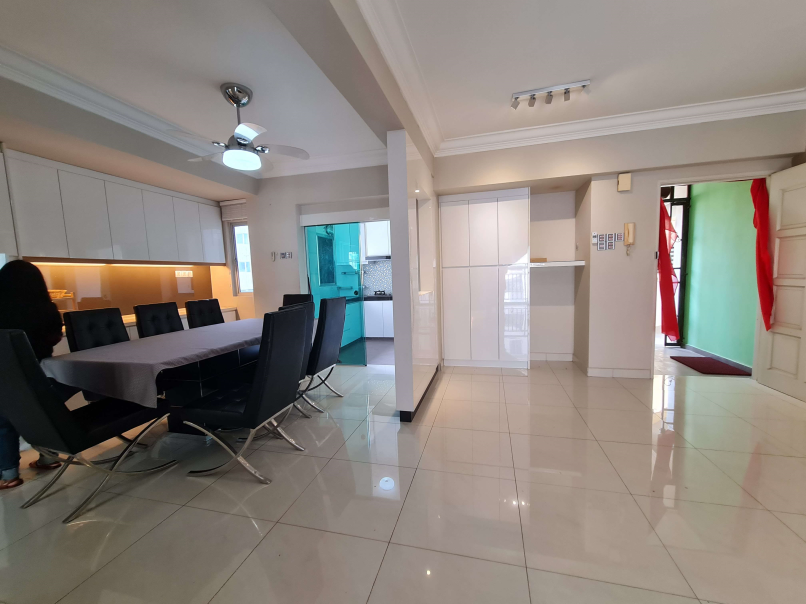 Sri Jati 2 Condo 1212sf Corner Partly Furnish Nice - photo 11