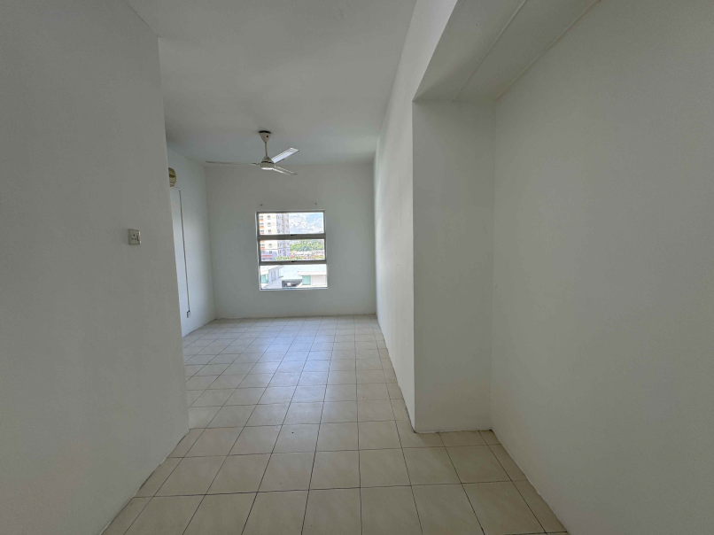 The Heron Condo 1007sf 3room with Balcoy Basic No - photo 10