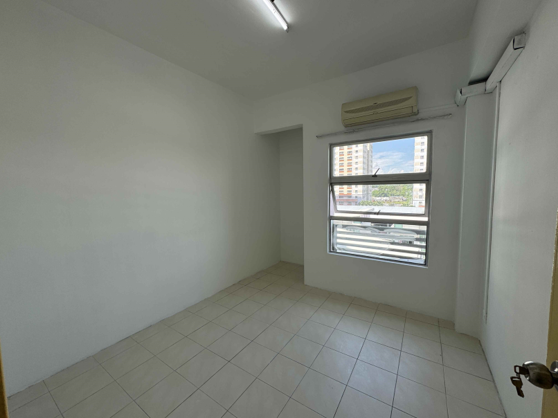 The Heron Condo 1007sf 3room with Balcoy Basic No - photo 11