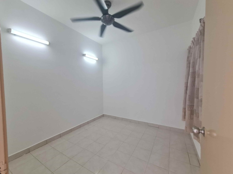 Puteri Bayu Apartment 900sf 3room 2car Furniture B - photo 8
