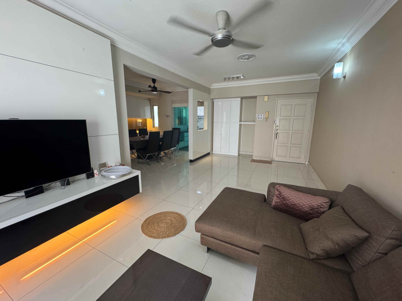 Sri Jati 2 Freehold 1212sf Fully Reno Furnish Pu - photo 4