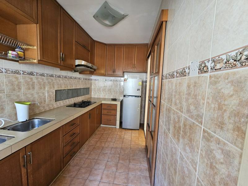 Saraka Apt 900sf 3room Reno Below Market Price Puc - photo 3
