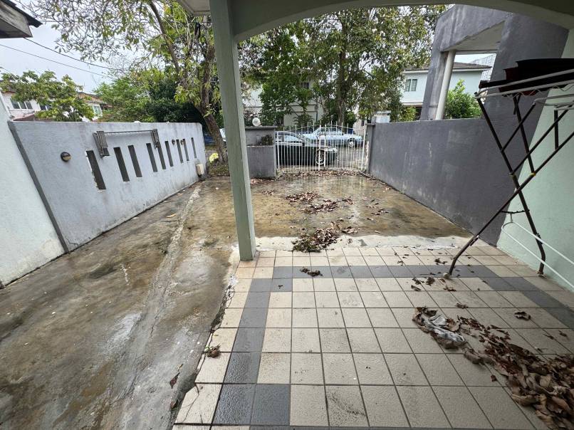 Puchong Utama 2-Sty House 18x60sf Partly Reno Faci - photo 2