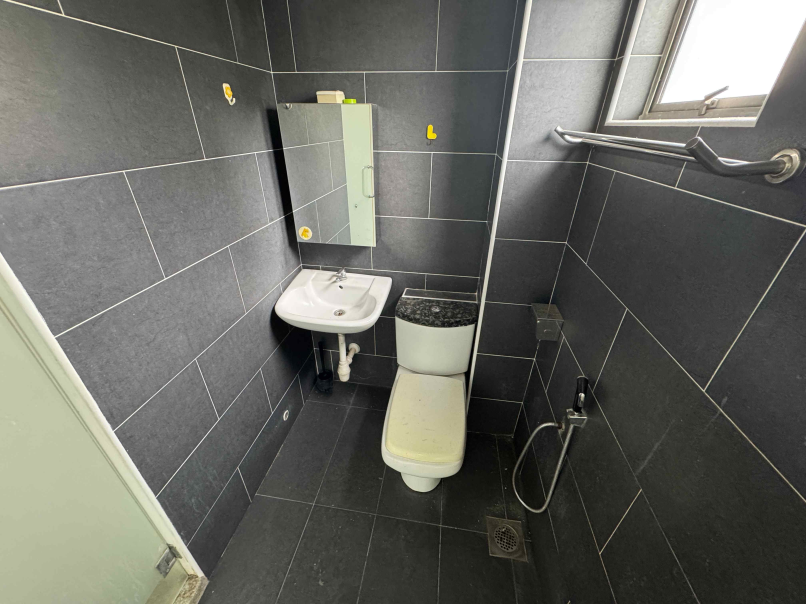Puchong Utama 2-Sty House 18x60sf Partly Reno Faci - photo 13