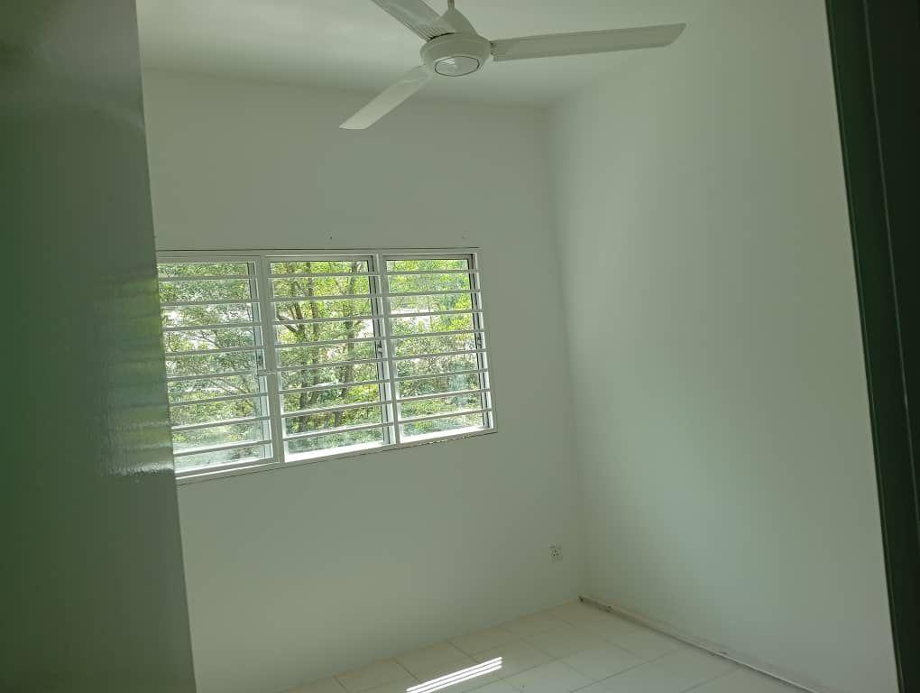Sierra Residency 907sf 3room Low Floor Refurbish P - photo 3