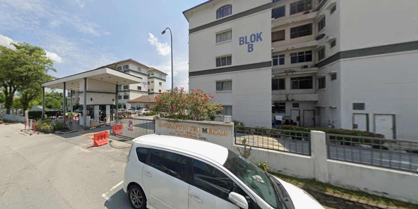 Sri Mekar Apartment 1105sf 3room First Floor Facin - photo 2