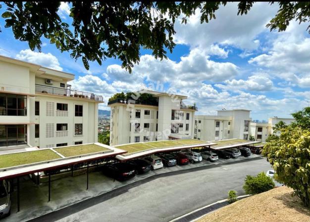 Ukay Bayu Condo - Balcony And Landscape Gardens - photo 3