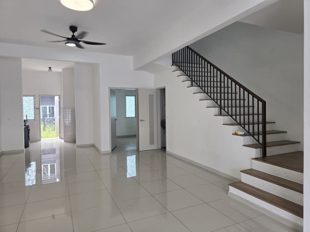 Serene Height Bangi 2-storey landed can park 3 cars