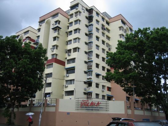 TAMAN PEKAKA BLK 33
