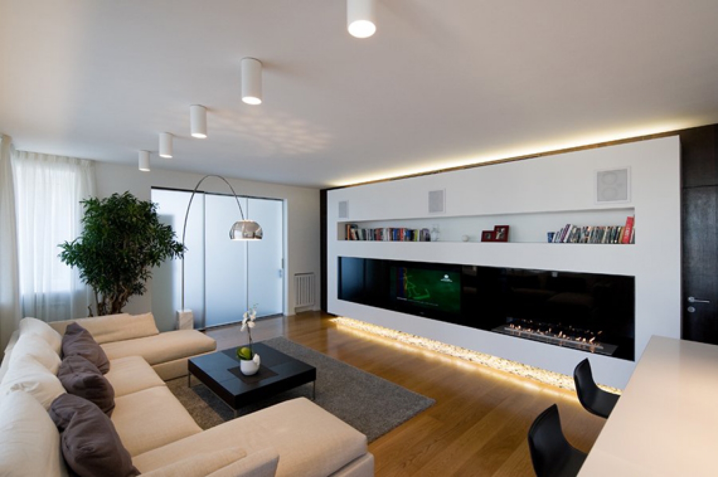 Worth to have it luxury condo - photo 1
