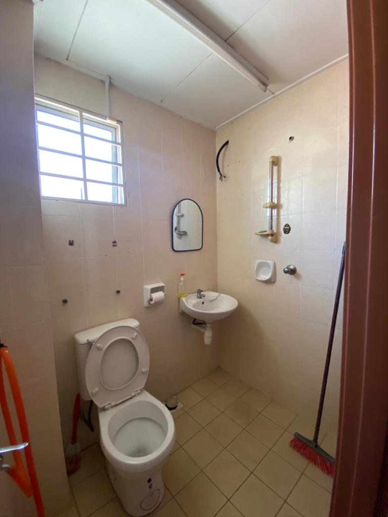 Puchong Utama Terraced House By Ashby - photo 11