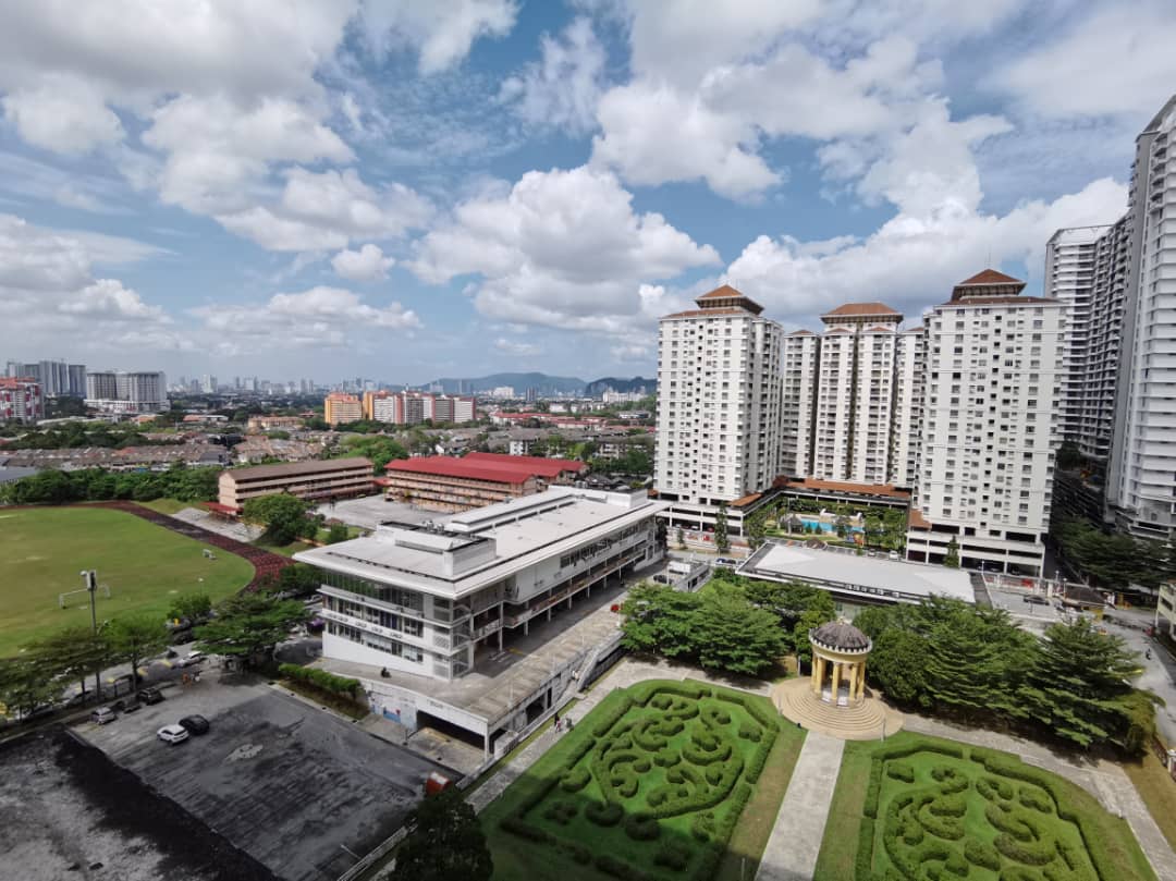 PV8 Platinum Hill Condominium - photo 9
