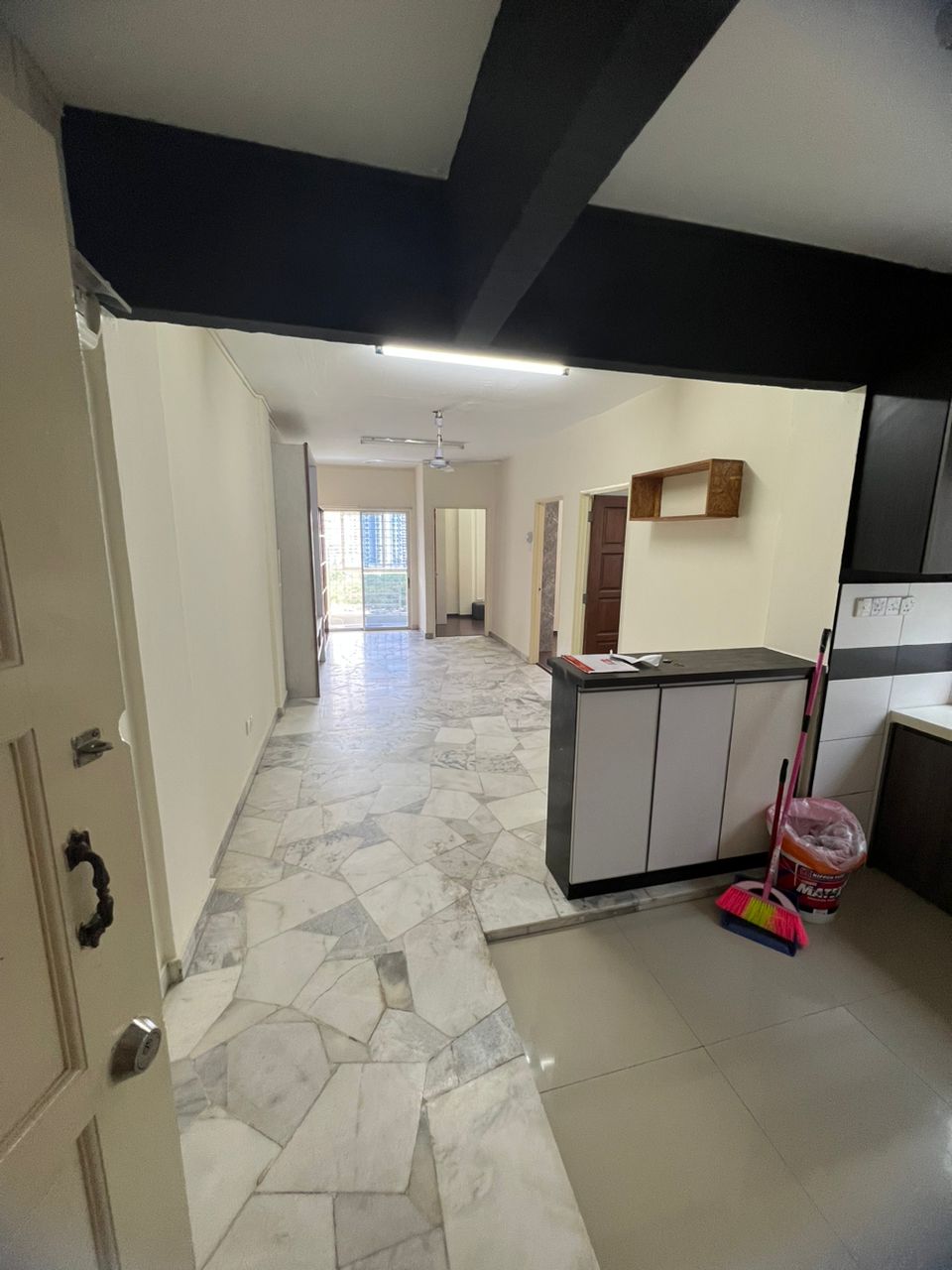 Teratai mewah apartm ...