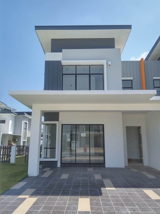 NEW Semi D 2 Sty Errana House Errana Setia Ecohill