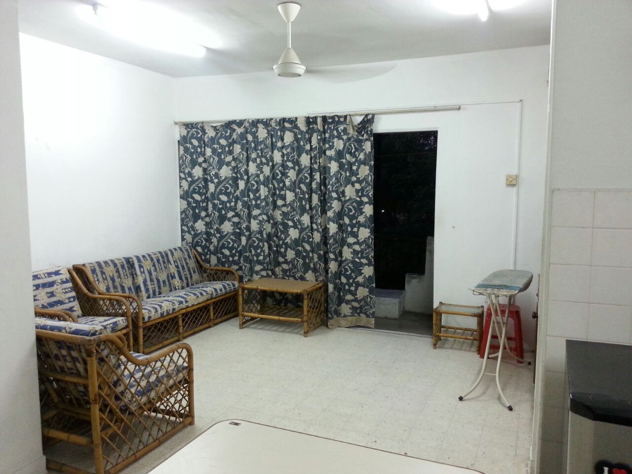 Partial Furnished Sri Subang Apartment For Rent
