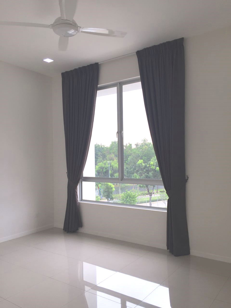 New RENO 3Sty FAIRFIELD Tropicana Heights Kajang - photo 4