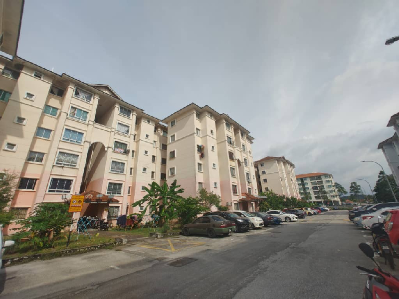 BEGONIA APARTMENT PUNCAK ALAM